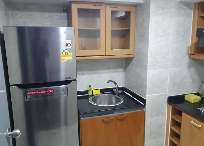 Omni Tower Nana- Fully Furnished Bangkok