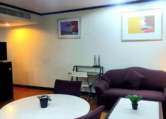 Omni Tower Nana- Fully Furnished Bangkok