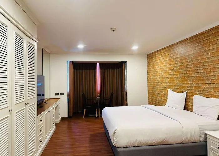 Omni Tower Nana- Fully Furnished *