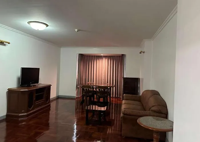 Omni Tower Nana- Fully Furnished Bangkok