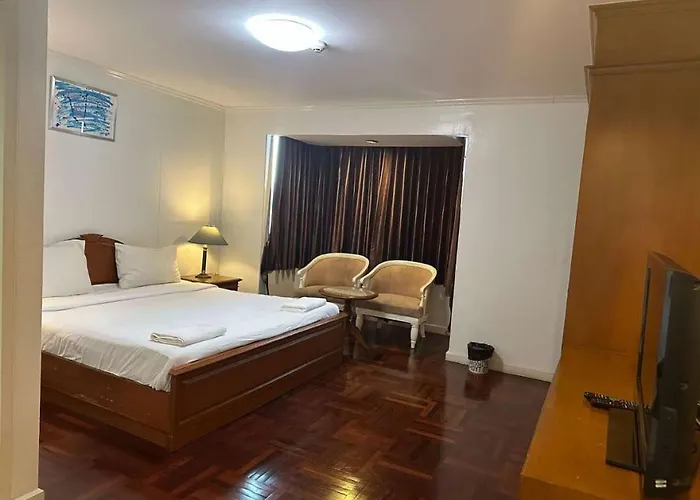 Omni Tower Nana- Fully Furnished Bangkok