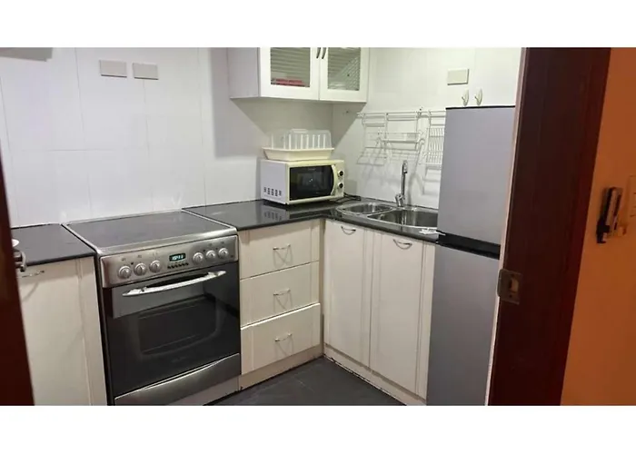 Omni Tower Nana- Fully Furnished Appartamento
