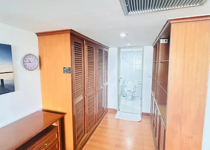 Appartamento Omni Tower Nana- Fully Furnished